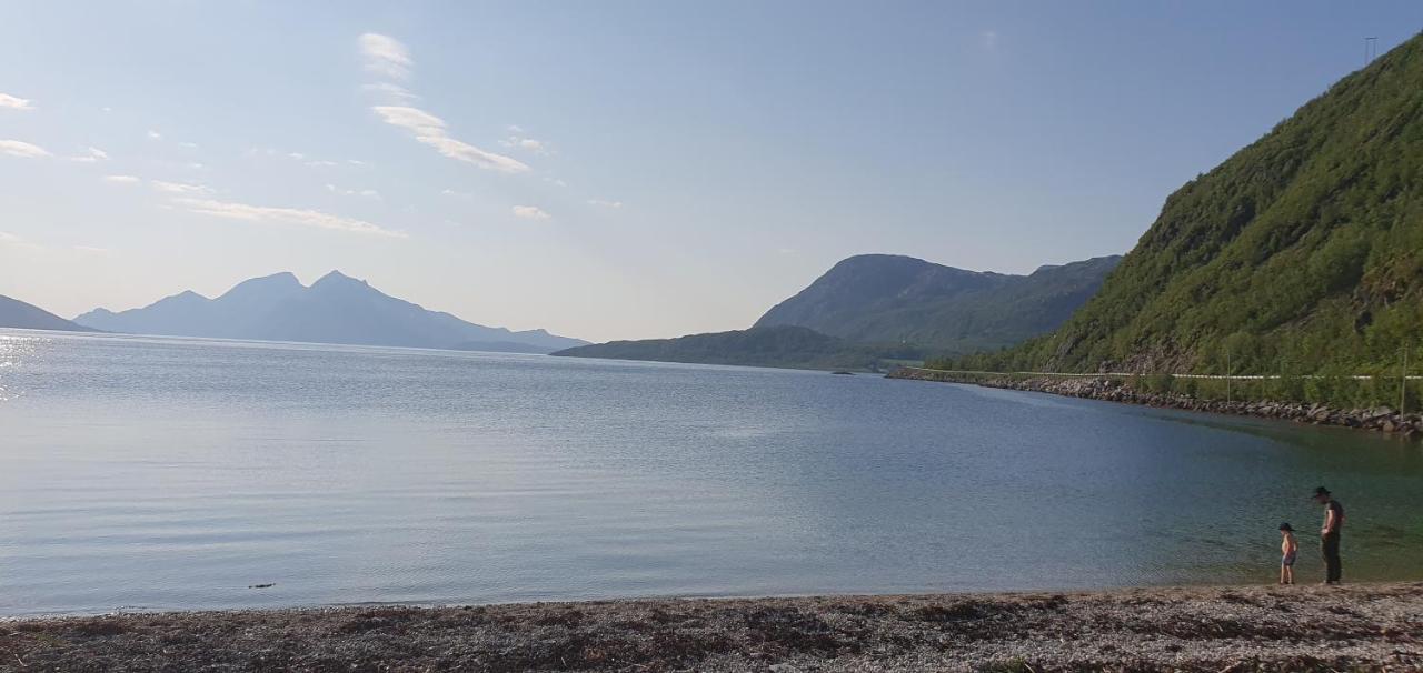 Tromsoapartment Silent Area With Nice View I Have Warm Caravan For Rent Same Place, 4 People Luaran gambar